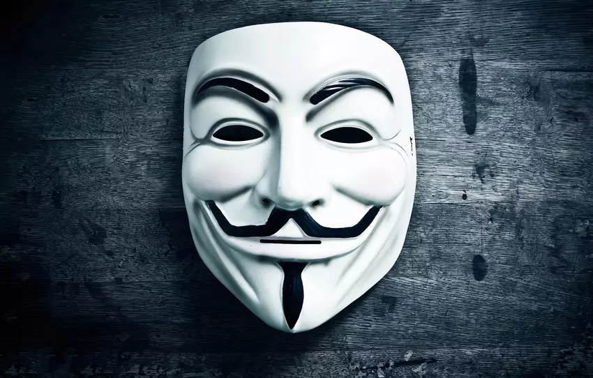 Anonymous hat 15.600 E-Mails einer Baufirma des russischen Verteidigungsministeriums geleakt