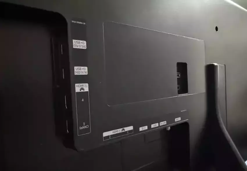 Samsung S90F OLED 4K-Fernseher mit hoher Bildwiederholrate