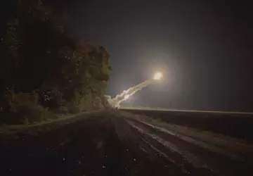 Ukrainische Streitkräfte zeigen ersten Start einer ...