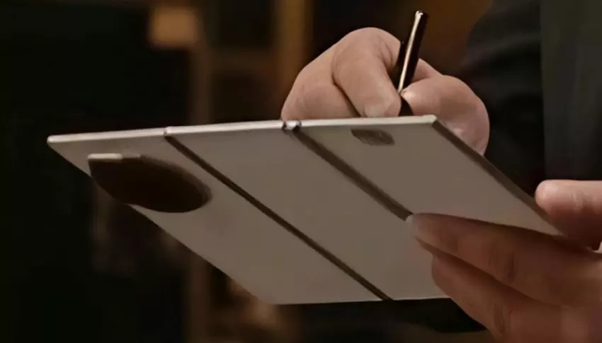 Huawei bereitet ein neues dreifach faltbares Smartphone Mate XTs vor - es wird am 4. September vorgestellt