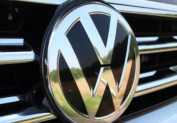 WSJ: VW wird einen Aufschlag auf ...