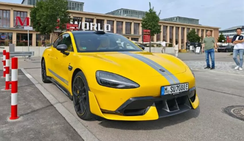 Xiaomi SU7 Ultra. Foto: Lu Weibing / Weibo