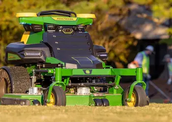 Der neue Roboter-Rasenmäher von John Deere ...