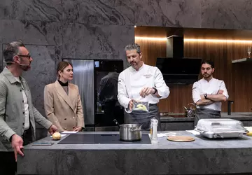 Samsung demonstriert Kochen mit künstlicher Intelligenz ...