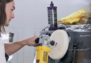 Ford stellt einen elektrischen Pickup für ...