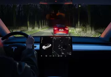 Adaptives Fernlicht ist jetzt für Tesla-Fahrzeuge ...