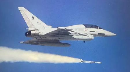 Italienische Eurofighter Typhoon-Kampfflugzeuge haben die ersten Starts von Meteor BVRAAM-Mittelstreckenraketen durchgeführt