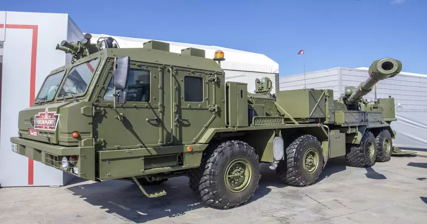 Das neueste russische Panzerartilleriesystem 2S43 Malva wurde zum ersten Mal auf dem Schlachtfeld gesichtet