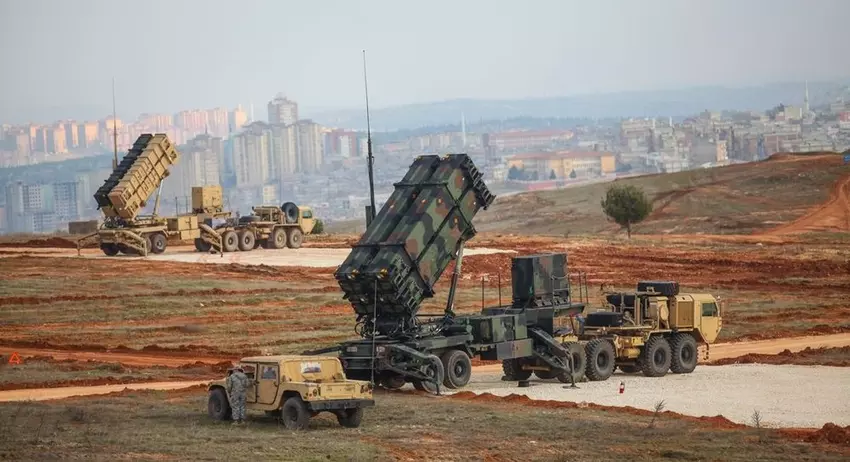 Die Schweiz will sich der milliardenschweren Sky Shield Initiative zum Schutz Europas vor ballistischen Raketen anschließen