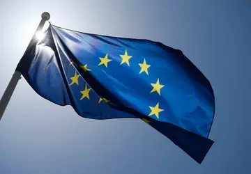 EU verbietet Russen den Transfer von ...