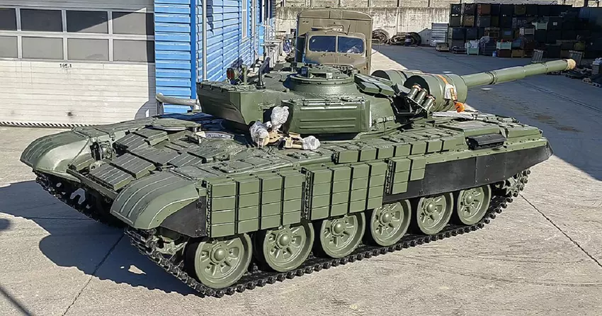 Die Tschechische Republik schickte der Ukraine einen verbesserten T-72 Avenger-Panzer, der für 1 Million Dollar speziell für die AFU gekauft wurde.