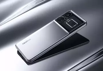 Das realme GT 5 Pro mit ...