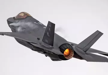 Pentagon wird F135-Triebwerke für Kampfjets der ...