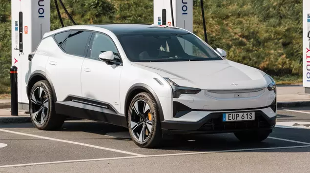 Polestar Charge hat das Tesla Supercharger-Netzwerk ...