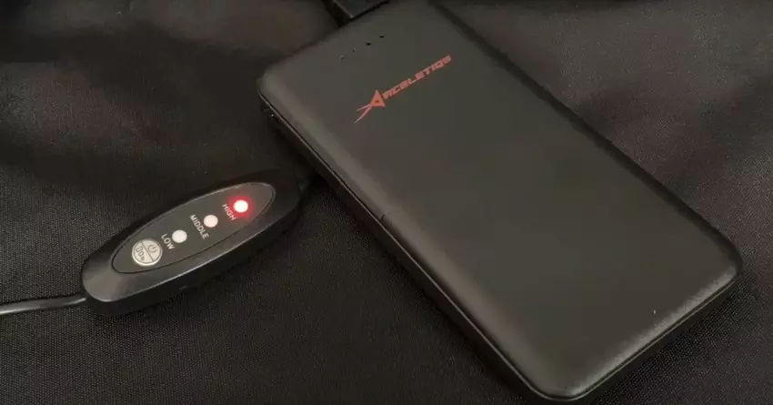 ACELETIQS beheizbarer klappbarer Tribünenstuhl