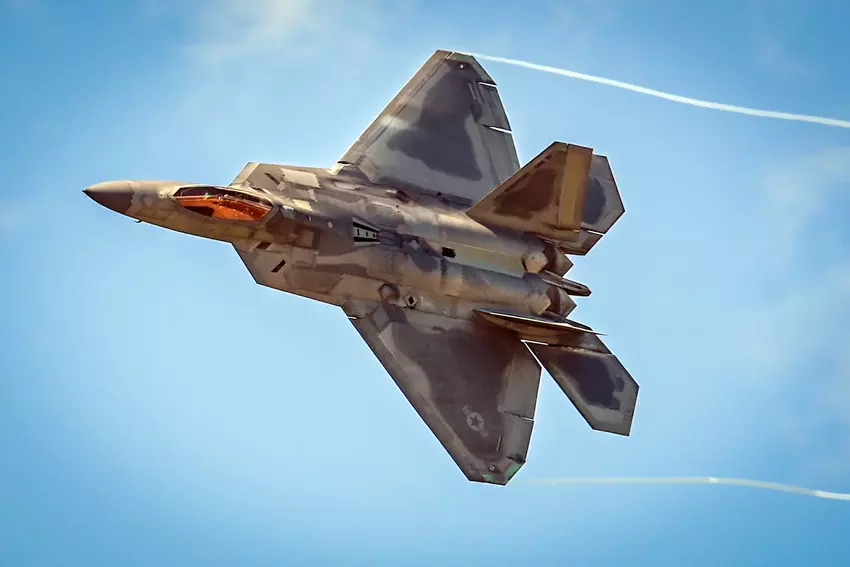 USA und Südkorea sagen F-22 Raptor-Kampfflugzeugübungen aufgrund von Schneefall ab - Flugzeuge kehren nach Japan zurück