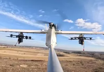 UAV-Entwicklung: Ukrainische Aufklärungsdrohne Dovbush T10 kann ...