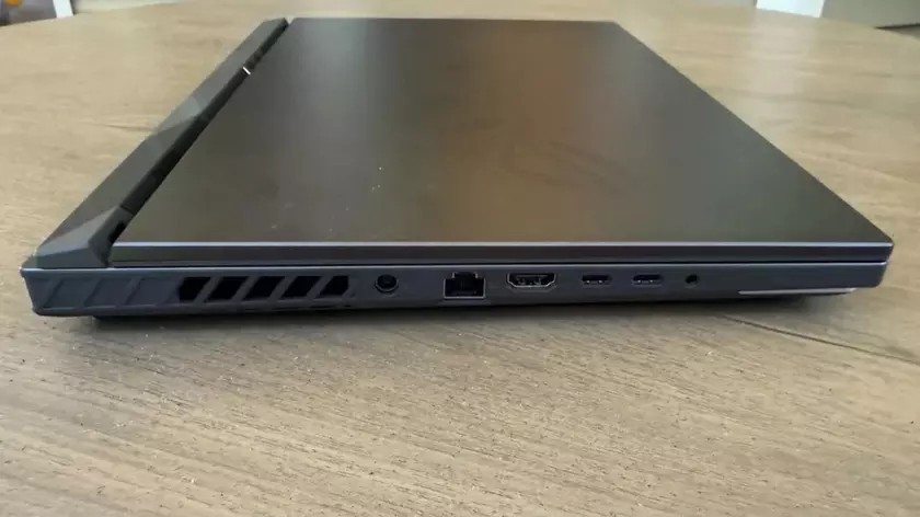ROG Strix G16 gegen ROG Zephyrus G16