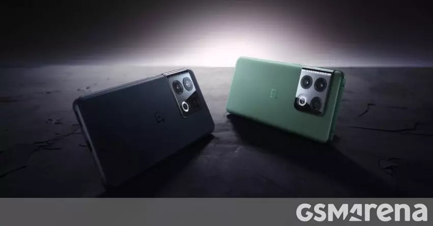 OnePlus 10 Pro erscheint bei deutschen Einzelhändlern mit einem Preisschild von 900 Euro