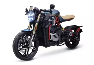 Ottobike CR-21: Elektromotorrad mit 230 km ...