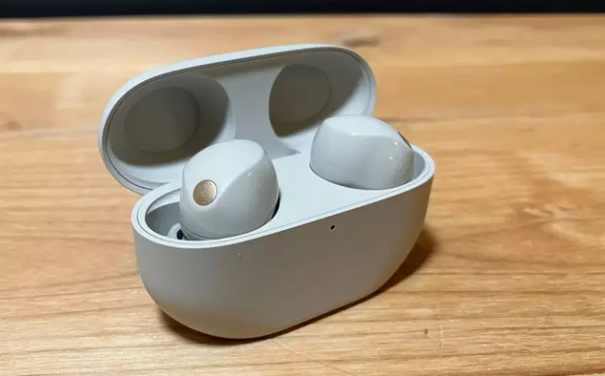 Sony WF-1000XM5 KI-gesteuerter Übersetzungsohrhörer