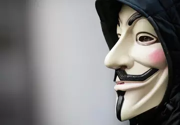 Anonymous hat Details von 120.000 russischen ...