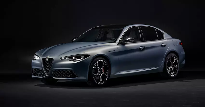 Alfa Romeo ruft Giulia-Limousine und Stelvio-Crossover wegen defekter Bremspedale zurück