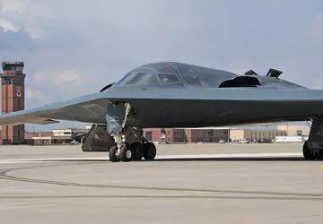 Der 2,1 Milliarden Dollar teure B-2 ...