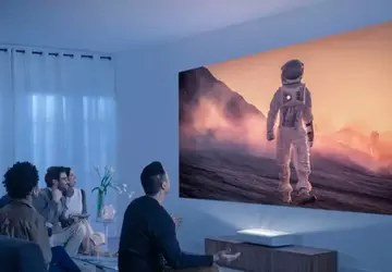Der Premiere 8K-Projektor von Samsung erhält ...