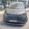 Getarnter Prototyp eines Elektroautos