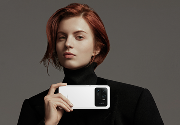 Das Xiaomi Mi 11 Ultra hat ...