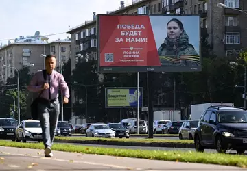 Russland hat damit begonnen, weibliche Gefangene ...