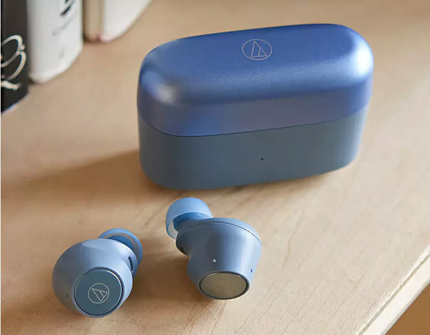 Audio-Technica ATH-CKS30TW: TWS-Kopfhörer mit IP55-Schutz, Spielemodus und bis zu 20 Stunden Akkulaufzeit für 124 $