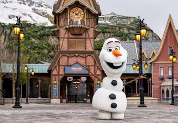 Disney stellte Olaf vor - einen ...