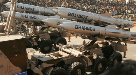 Indien darf BrahMos-Raketen und andere Waffen im Wert von 4 Milliarden Dollar kaufen