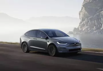 285.000 Tesla-Besitzer in Nordamerika zahlten 15.000 ...
