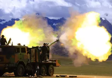 China testet Artilleriesystem mit künstlicher Intelligenz ...