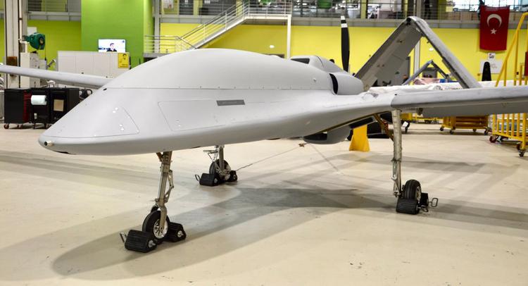 Baykar testet erfolgreich Überschallrakete IHA-122 von ...