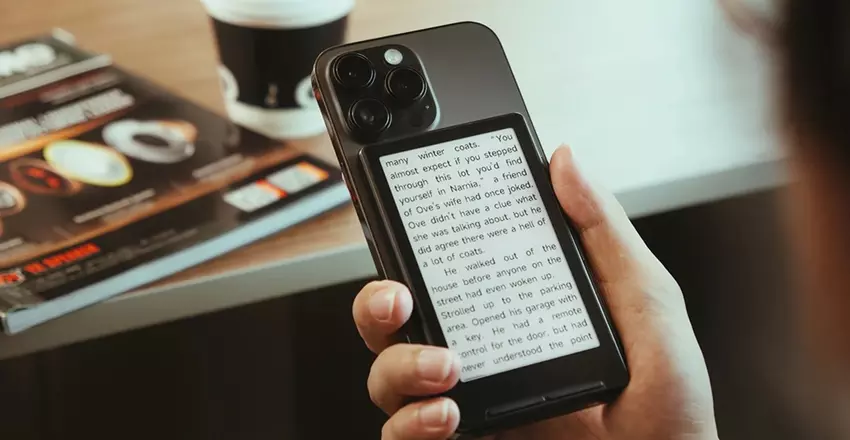 Lesen unterwegs: Einführung des Xteink X4 — ein kompakter E-Ink-Reader, der an Ihr Smartphone angeschlossen wird
