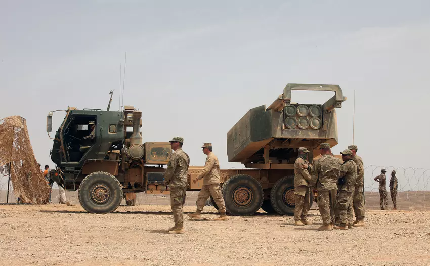 Moderne Luftverteidigung, Raketen für HIMARS und mehr Artillerie: Die USA bereiten ein neues 800.000.000-Dollar-Militärhilfepaket für die Ukraine vor