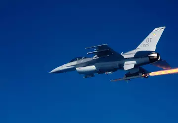 Die Lieferung von F-16 Fighting Falcon ...