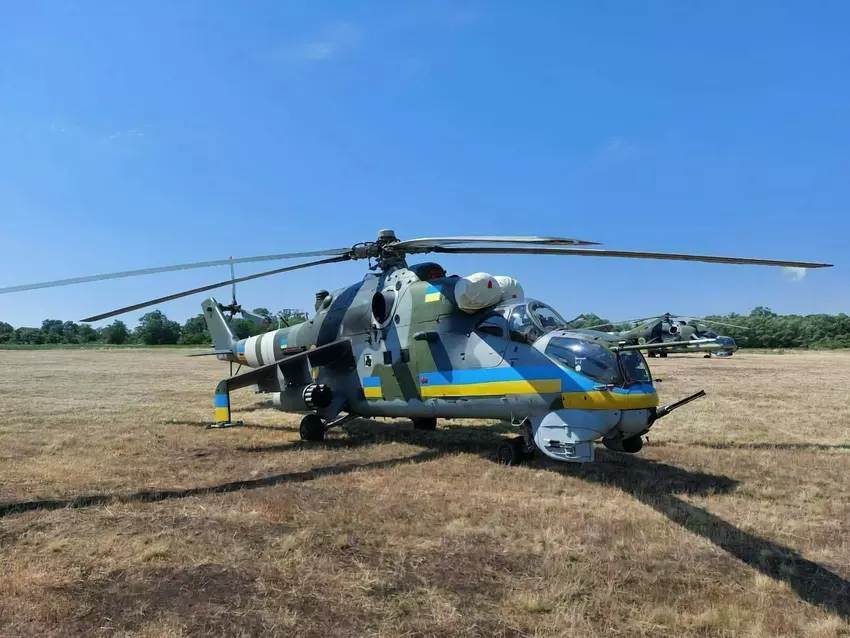 Die Luftwaffe der AFU setzt gegen die Russen Mi-24V-Hubschrauber ein, die der Ukraine von der Tschechischen Republik übergeben wurden