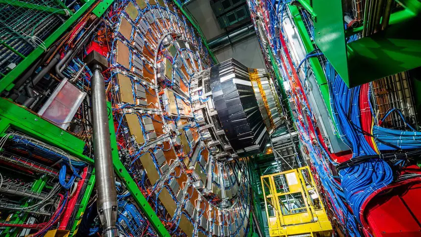 CERN nutzt künstliche Intelligenz, um festzustellen, dass das Gleichgewicht von Materie und Antimaterie schon lange gestört ist