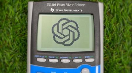 Ein Enthusiast hat den grafischen Taschenrechner TI-84 so angepasst, dass er mit ChatGPT und Internetzugang funktioniert