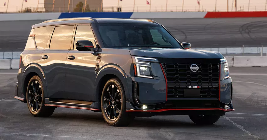 Nissan hat den riesigen Armada SUV in ein Sportauto verwandelt