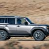 Neuer Toyota Land Cruiser J250 mit Frontalansicht