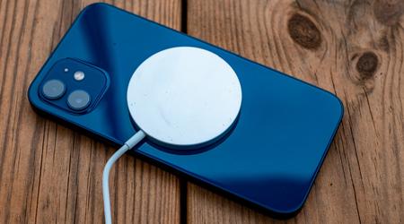 Eine neue Version von Apples MagSafe mit Unterstützung für kabelloses Laden mit 50W könnte für das iPhone 17 kommen