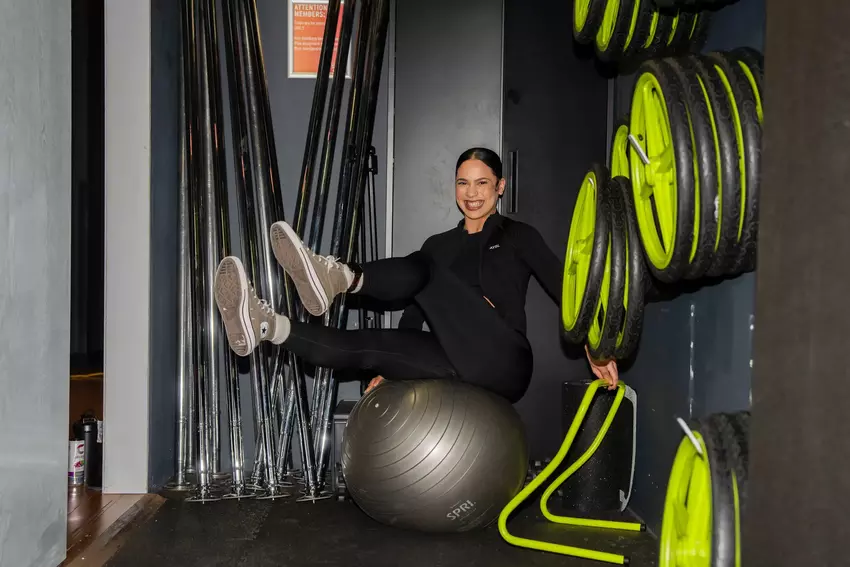 Apple Watch beim Training im Fitnessstudio