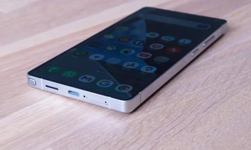 Galaxy S25 Ultra vs. iPhone 17 Pro Max