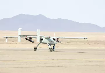 Iranische Kamikaze-Drohnen Shahed-136, die von Russland ...